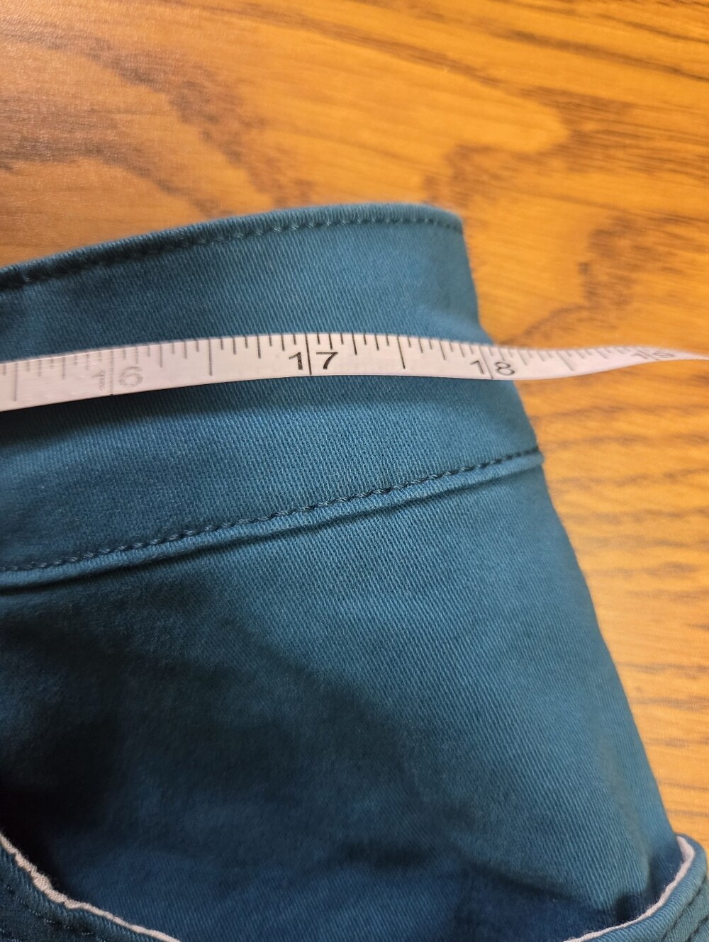 NWT Amanda 2.0 By Gloria Vanderbilt Ink Blue Size 16 Short Pants - Picture 7 of 12